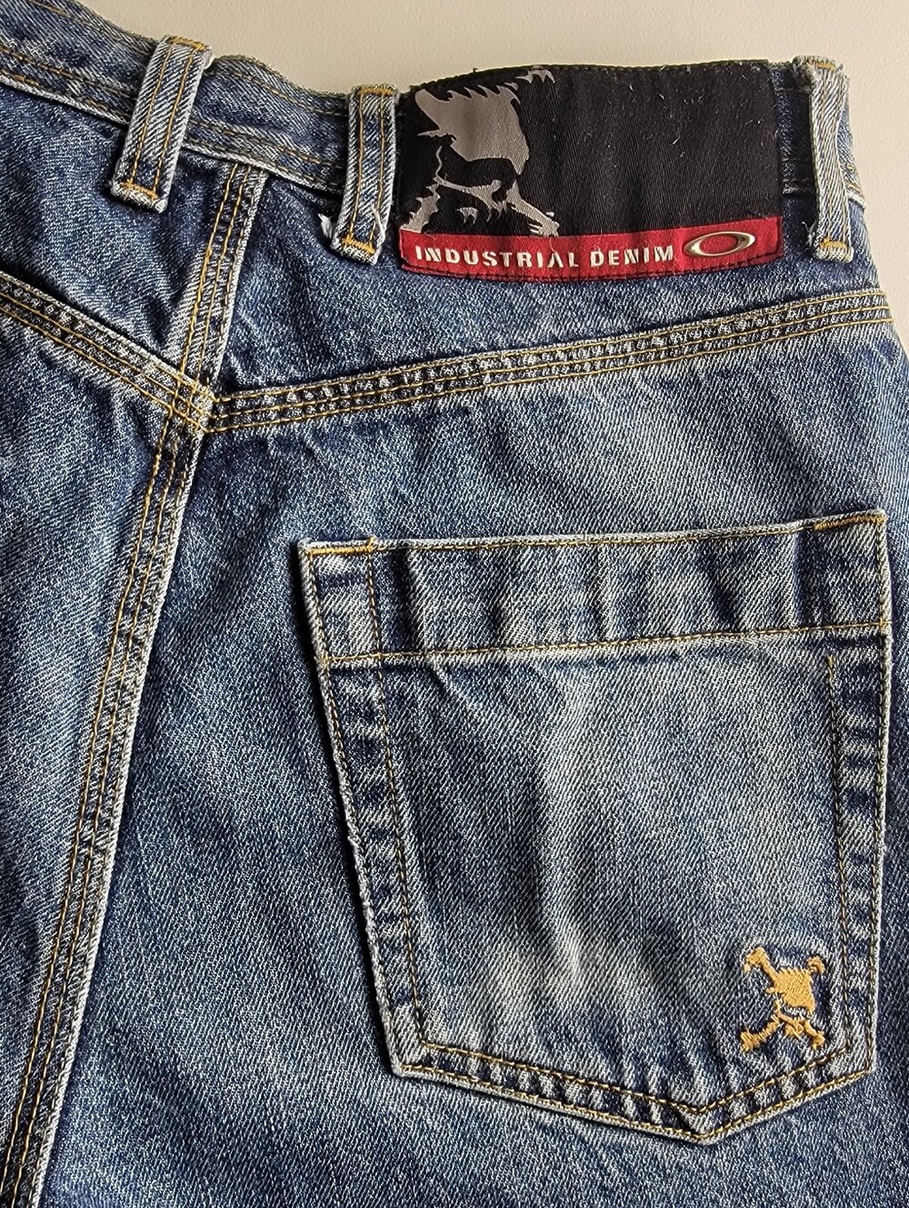 Vtg. Oakley Red Core Industrial Denim Skater Streetwear Jeans Medium Wash 30x28